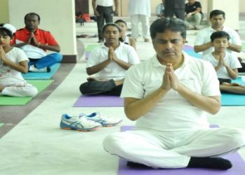 Chief Minister Manik Saha attends World Yoga Day at Rabindra Satabarshiki Bhawan