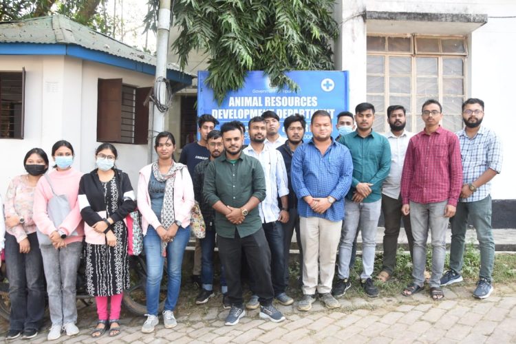 Protest against Animal Resource Development Department