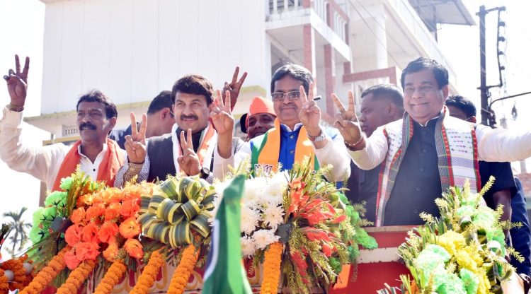 Chief Minister on his last day of campaigning