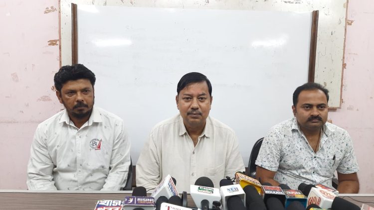 Blood bank in the faces crisis: helpless patient’s family