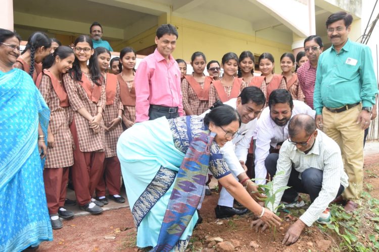 Tree plantation programme held at Bani Vidyapith school