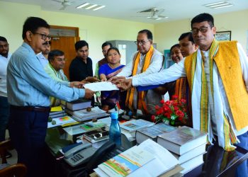 Biswabandhu Sen submitted nomination to Pro -tem speaker for the post of speaker