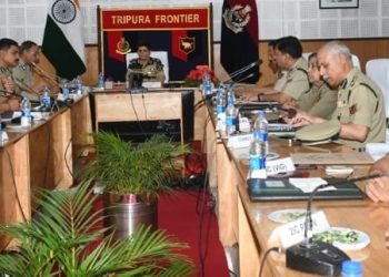 ADG BSF REVIEWED THE OPERATIONAL PREPARE­DNESS OF TRIPURA FRO­NTIER.​ ​