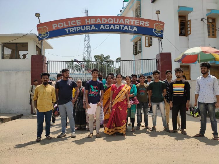 Deputation to the District Superintendent of Police demanding proper investigation into the death