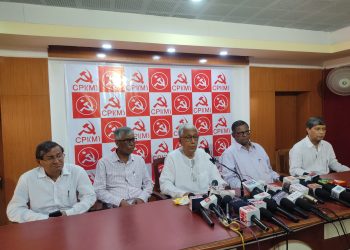 Manik demanded that the administration should be used impartially