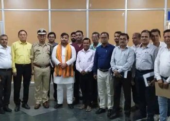 Prepaid auto service is starting again from Agartala airport from tomorrow  Tourism Minister Sushant Chowdhury said.