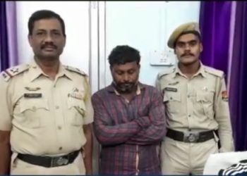 Kadamtala Police Station Officer-in-Charge was successful in recovering various materials from the stolen rickshaw