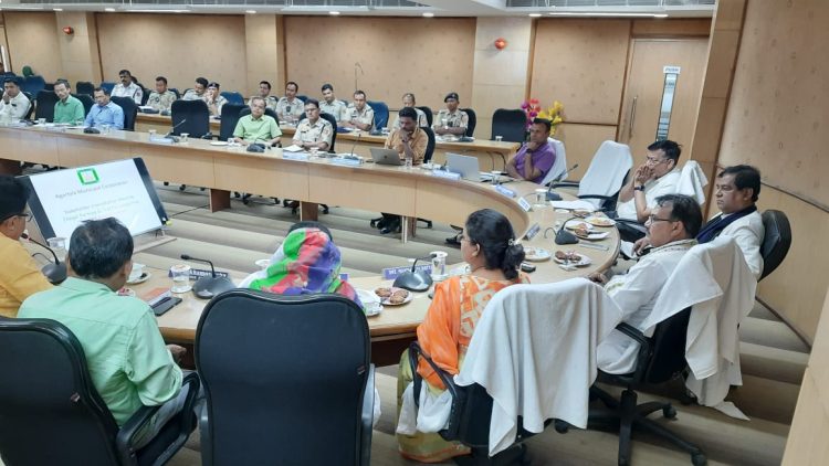 Mayor Deepak Majumder and Minister Pranjit Singh Roy sat in an important discussion