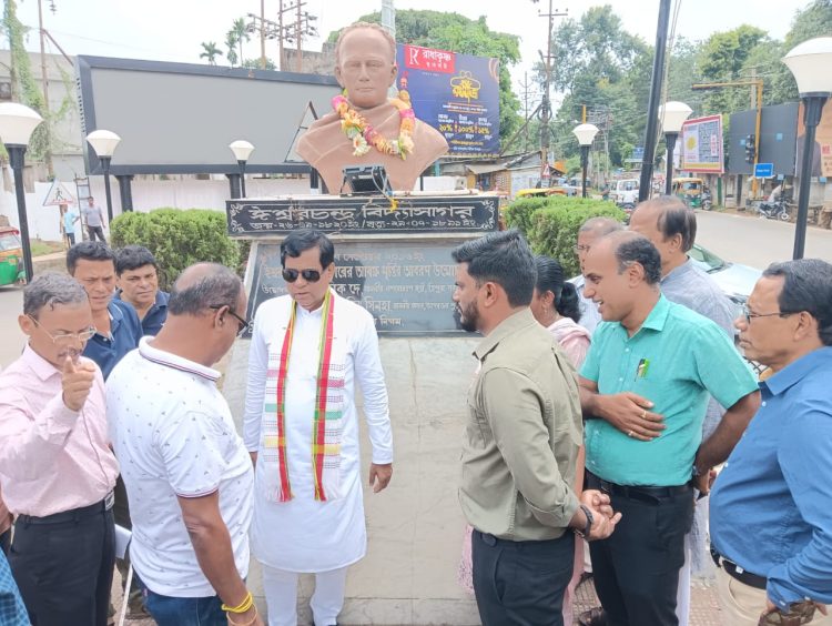 After discussion with the mayor, the problem of the college was resolved