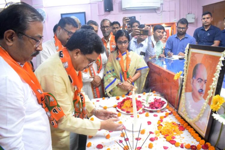 Spread ideology of Dr. Shyama Prasad Mookerjee among people: Dr Saha urges party workers