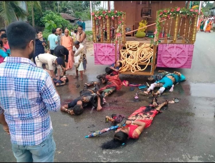 Many injured and dead were electrocuted by ISKCON chariots returning to Kumarghat.