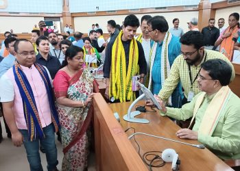 Paving the way for a paperless assembly and transparent Govt