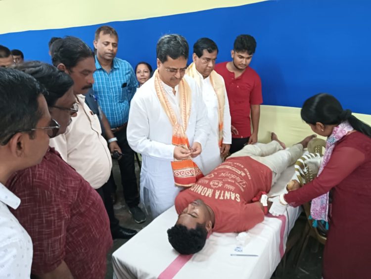 These clubs should come forward for social change: Chief Minister