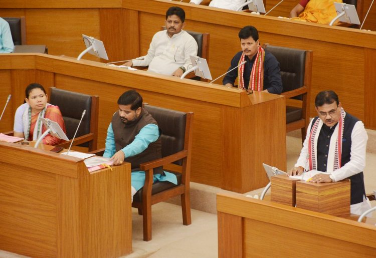 2023-24 budget presentation of Rs 27654.4 crore, deficit of Rs 611.3 crore