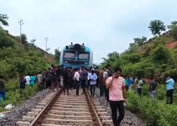 Sabroom-bound train accident saved the lives of many passengers!
