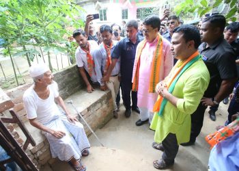 Chief Minister in election campaign