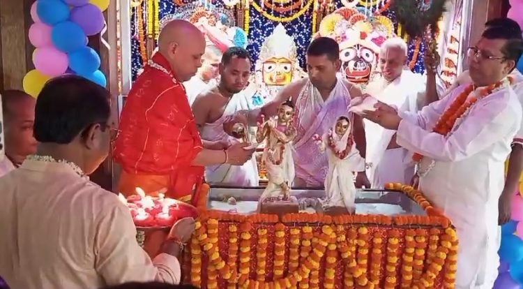 Minister Tinku Roy and BJP state president Rajeev Bhattacharya performed puja at Agartala ISKCON temple on the occasion of the auspicious Radha Ashtami Advent Day.