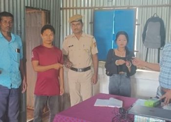 Debdaru Police Officials Recovered 4 Mobiles.