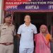 An 80-year-old woman missing from Mathura in Uttar Pradesh was handed over to her family by the RPF police officer!