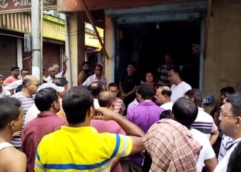In Maharajganj market, another person tried to build a shop in front of one person’s shop by force..and this caused tension in the market.