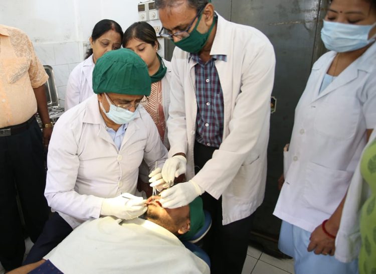  chief minister performed surgery on the mouth cavity of the MBBS student