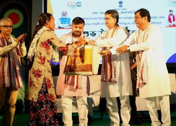 The current government does not have the mentality to stay in the government after living with the problems like the previous government: Chief Minister