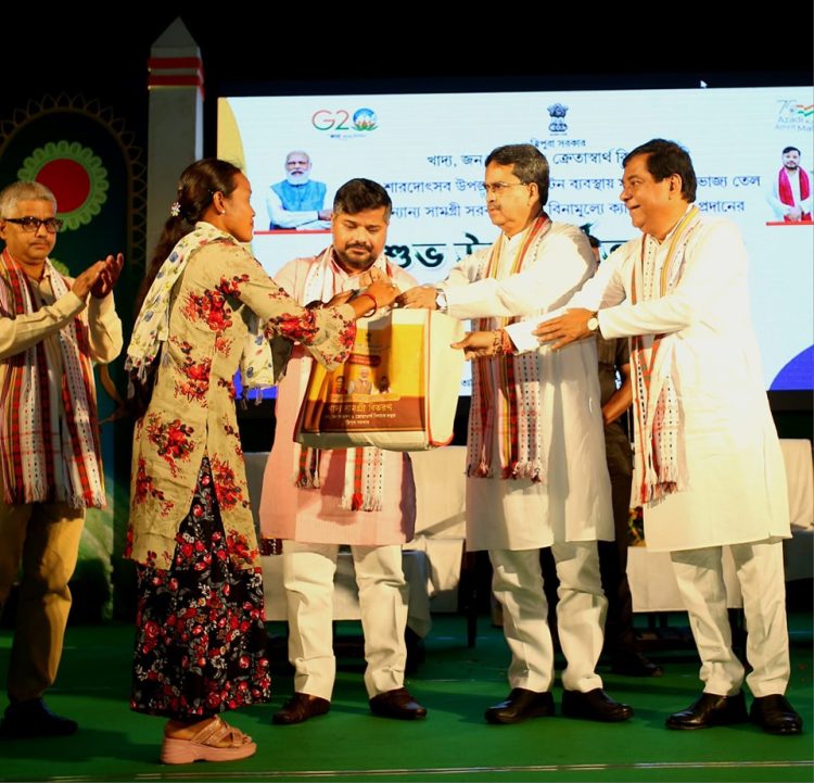 The current government does not have the mentality to stay in the government after living with the problems like the previous government: Chief Minister