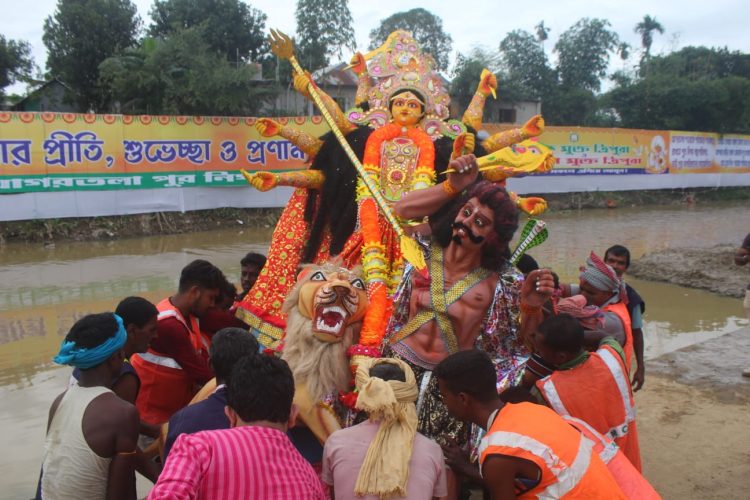 Agartala city gears up for Mayer Gomon