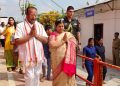 Governor offers Puja at Tripura Sundari temple