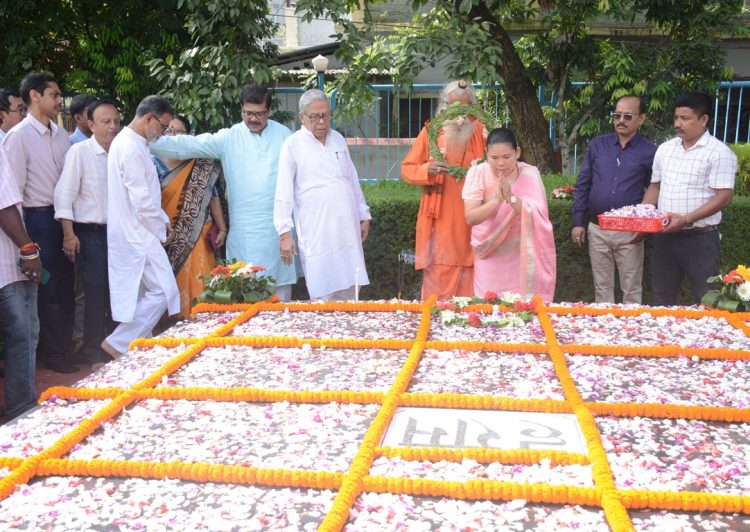 Gandhi Jayanti celebrated in the state with due dignity