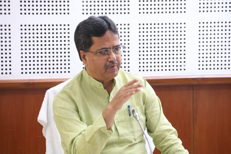 Those who changes party every five years, their main nervous system is not right: Dr. Manik Saha