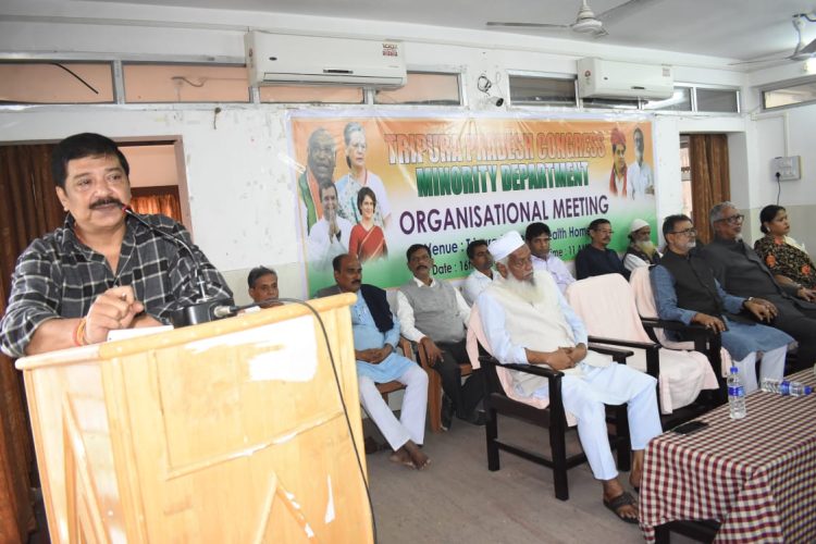 Ruling govt wants to stay in power by dividing in the name of religion: Sudip