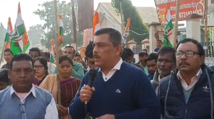 Congress protest march on 15 point demand