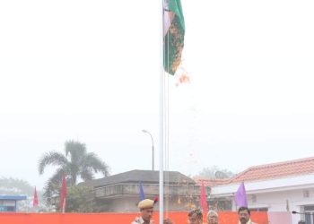On the occasion of Republic Day today, Minister Ratan Lal Nath hoisted the national flag at the premises of the State Secretariat.