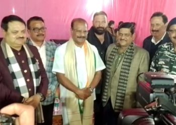 Governor Shared New Year Happiness With CRPF Jawans.