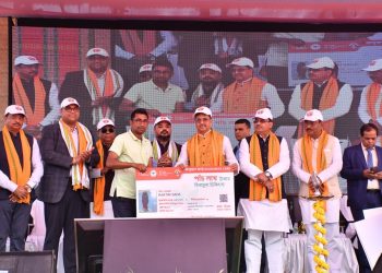 Govt vows to provide better health care to all: CM