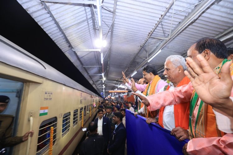Tripura CM Flags Off Special “Astha” Train from Agartala to Ayodhya