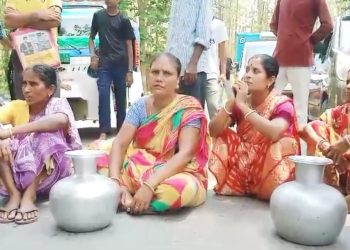 Drinking Water Crisis Grips Area Near Jawaharnagar BSF Camp