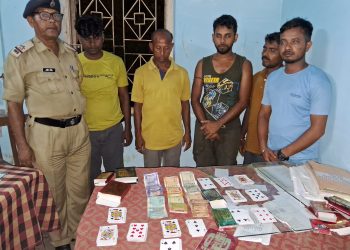 Police Raid Abandoned House Following Secret Tip: Five Arrested in Gambling Den