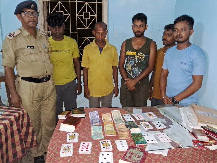 Police Raid Abandoned House Following Secret Tip: Five Arrested in Gambling Den