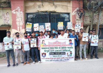 Jail police job candidates demand prompt written exam