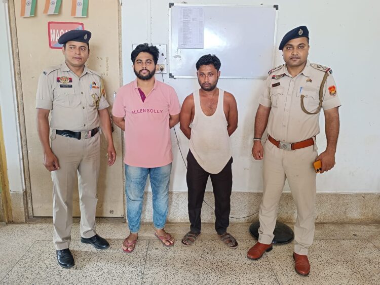 2 arrested with 8 Lakh Burmese Cigarettes