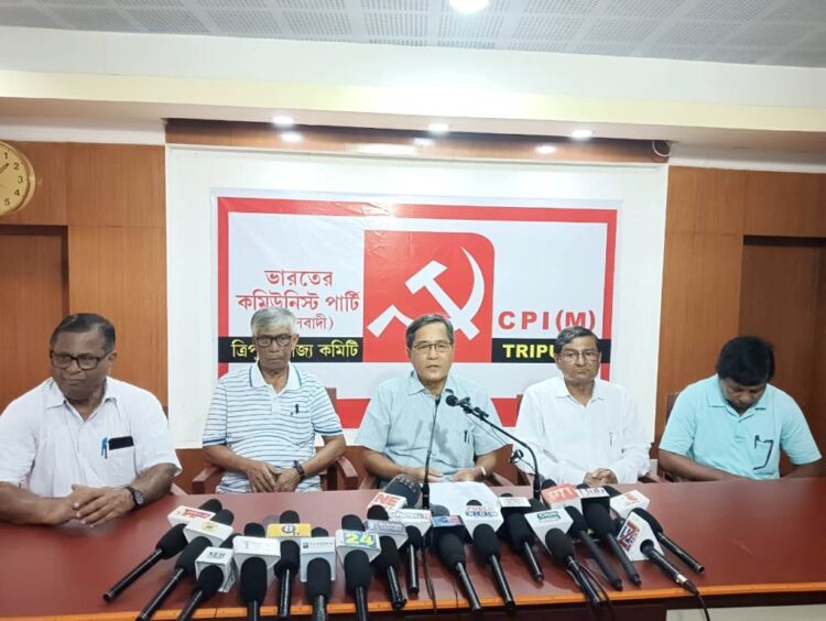 The weakness of the ruling party BJP is coming to light in the panchayat elections: Manik Sarkar