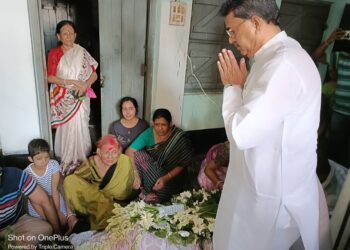 CM Condoles Death of Sameer Chakraborty
