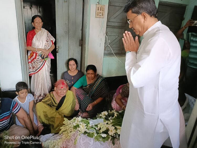 CM Condoles Death of Sameer Chakraborty