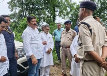 Congress Delegation Faces Administrative Obstacles in Gandachhara Visit Amid Escalating Tensions