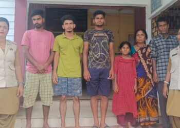 Five Bangladeshi Citizens Arrested While Crossing Border into India