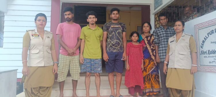 Five Bangladeshi Citizens Arrested While Crossing Border into India