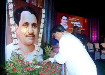 ASHA Workers Submit Deputation to NHM Mission Director