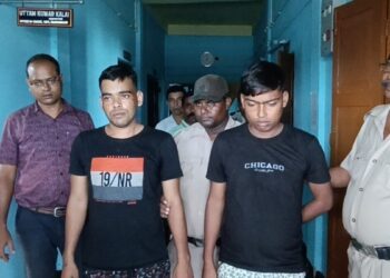 Special Searches on Trains Lead to Arrests Ahead of Durga Puja